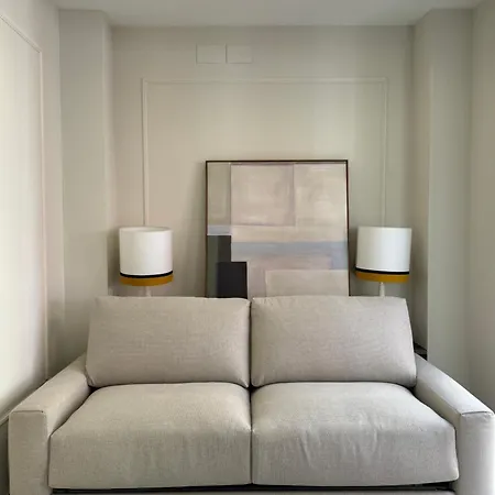 Navas 101 Cosmopolitan Loft *