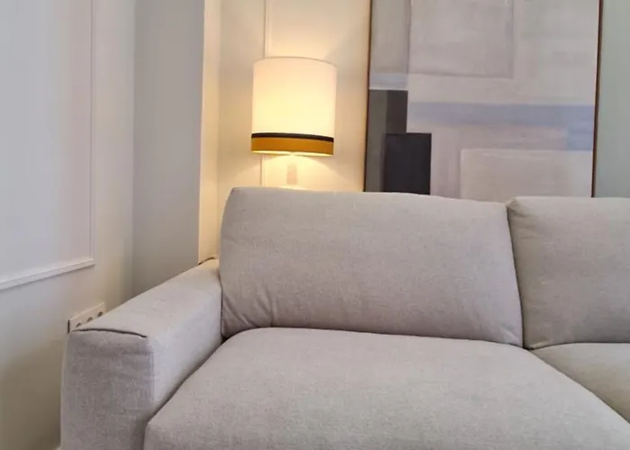 Navas 101 Cosmopolitan Loft *