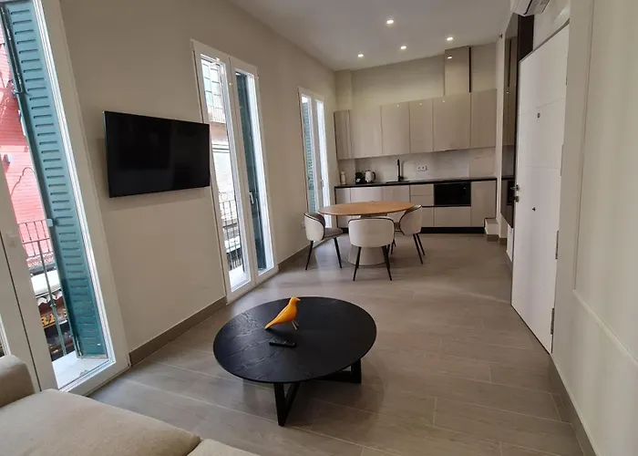 Navas 101 Cosmopolitan Loft Apartman